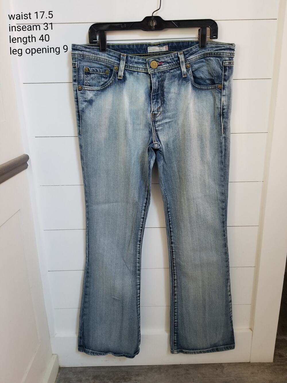 VTG Levi's 518 Jeans 13M Juniors Faded Wash Bleached Look Superlow Bootcut